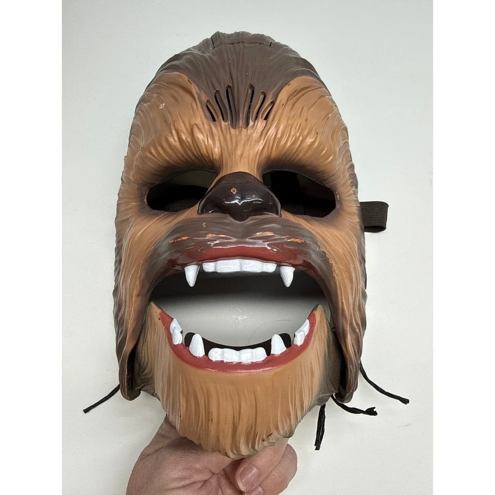 Star Wars Chewbacca Electronic Roaring Mask Wookiee Sounds Moving Jaw Cosplay - Picture 3 of 4